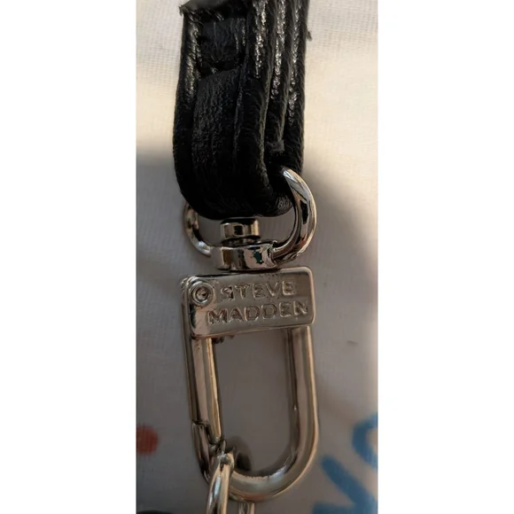 Women's Steve Madden Black Faux Leather Wristlet One Size - Picture 7 of 10